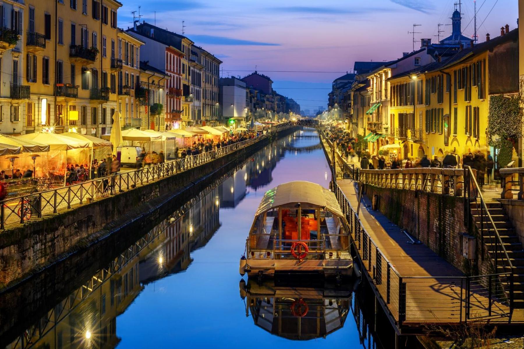 Duomo-Navigli Charming And Modern With Fast Wifi Lägenhet Milano Exteriör bild